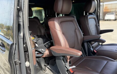 Mercedes-Benz V-Класс, 2016 год, 4 300 000 рублей, 5 фотография