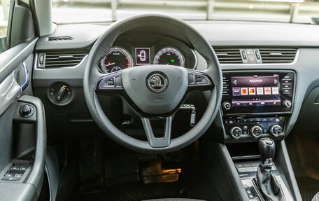 Skoda Octavia, 2019 год, 1 848 000 рублей, 15 фотография