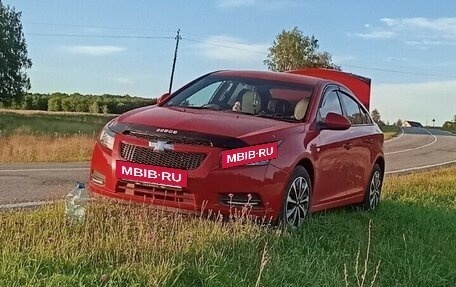 Chevrolet Cruze II, 2012 год, 810 000 рублей, 2 фотография