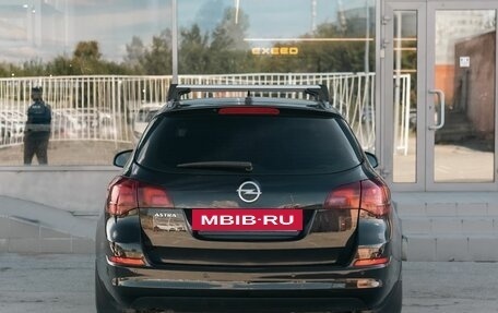 Opel Astra J, 2011 год, 830 000 рублей, 6 фотография