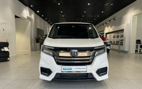 Honda Stepwgn IV, 2019 год, 2 150 000 рублей, 2 фотография