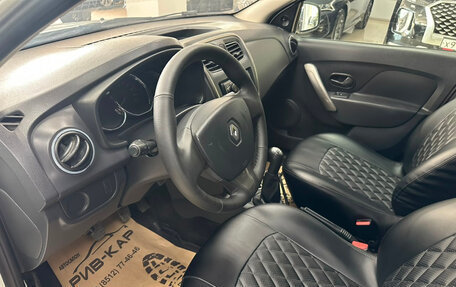 Renault Logan II, 2018 год, 550 000 рублей, 11 фотография