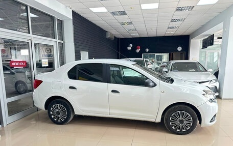 Renault Logan II, 2018 год, 550 000 рублей, 7 фотография