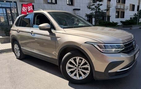 Volkswagen Tiguan II, 2020 год, 2 950 000 рублей, 5 фотография