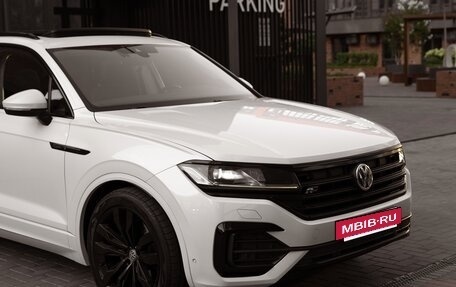 Volkswagen Touareg III, 2019 год, 6 150 000 рублей, 5 фотография