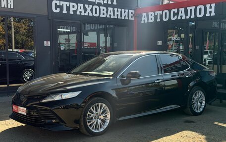 Toyota Camry, 2019 год, 2 600 000 рублей, 6 фотография