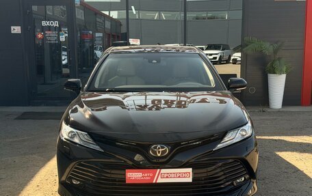 Toyota Camry, 2019 год, 2 600 000 рублей, 4 фотография