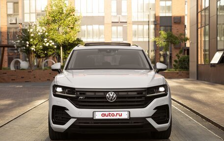 Volkswagen Touareg III, 2019 год, 6 150 000 рублей, 1 фотография