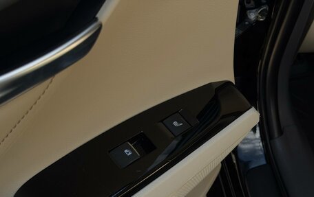 Toyota Camry, 2019 год, 2 600 000 рублей, 30 фотография