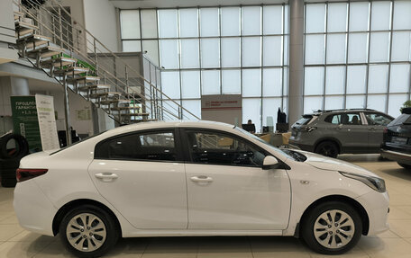 KIA Rio IV, 2017 год, 1 099 000 рублей, 5 фотография