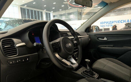 KIA Rio IV, 2017 год, 1 099 000 рублей, 20 фотография