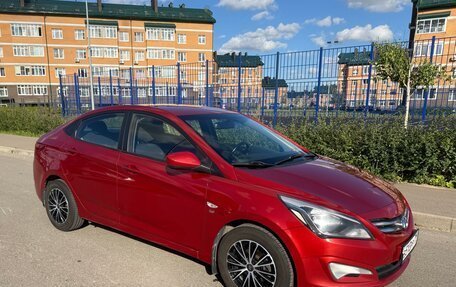 Hyundai Solaris II рестайлинг, 2015 год, 1 020 000 рублей, 2 фотография
