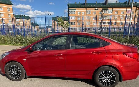 Hyundai Solaris II рестайлинг, 2015 год, 1 020 000 рублей, 5 фотография