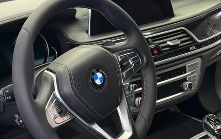 BMW 7 серия, 2015 год, 2 850 000 рублей, 14 фотография