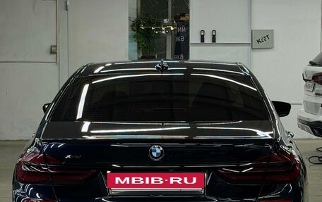 BMW 7 серия, 2015 год, 2 850 000 рублей, 10 фотография