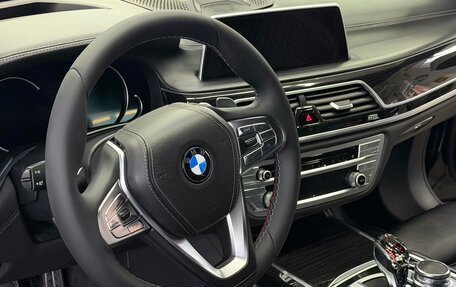 BMW 7 серия, 2015 год, 2 850 000 рублей, 20 фотография