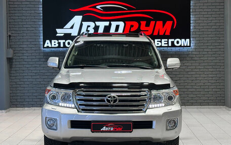 Toyota Land Cruiser 200, 2014 год, 3 490 000 рублей, 3 фотография