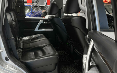 Toyota Land Cruiser 200, 2014 год, 3 490 000 рублей, 13 фотография