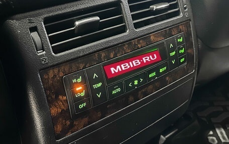 Toyota Land Cruiser 200, 2014 год, 3 490 000 рублей, 29 фотография
