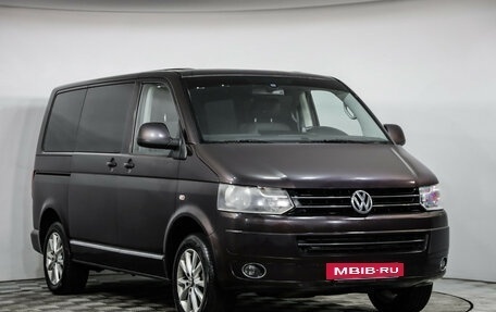 Volkswagen Multivan T5, 2011 год, 2 278 000 рублей, 3 фотография