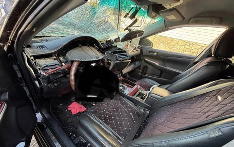 Toyota Camry, 2014 год, 700 000 рублей, 4 фотография