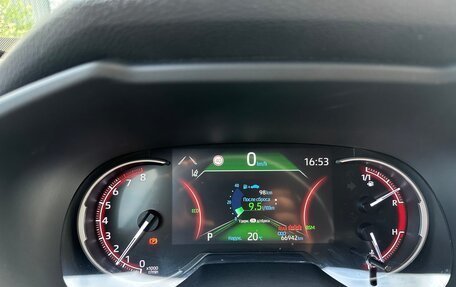 Toyota RAV4, 2022 год, 3 970 000 рублей, 18 фотография