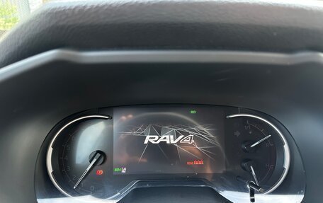 Toyota RAV4, 2022 год, 3 970 000 рублей, 16 фотография