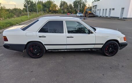 Mercedes-Benz W124, 1986 год, 420 000 рублей, 6 фотография