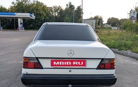 Mercedes-Benz W124, 1986 год, 420 000 рублей, 9 фотография