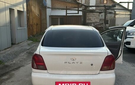Toyota Platz, 2001 год, 396 000 рублей, 5 фотография