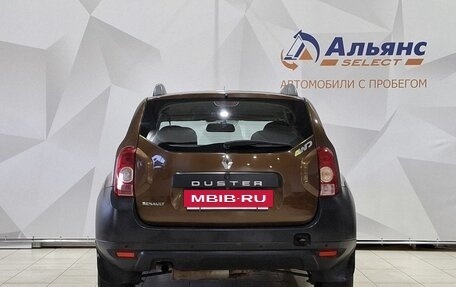 Renault Duster I рестайлинг, 2013 год, 920 000 рублей, 4 фотография