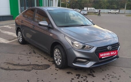 Hyundai Solaris II рестайлинг, 2019 год, 1 230 000 рублей, 3 фотография