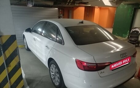 Audi A4, 2021 год, 2 690 000 рублей, 2 фотография