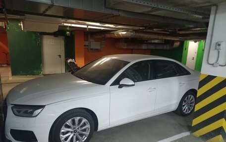 Audi A4, 2021 год, 2 690 000 рублей, 3 фотография