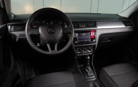 Skoda Rapid I, 2018 год, 1 339 000 рублей, 6 фотография