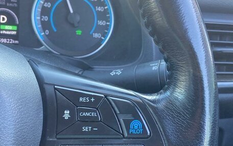 Nissan Leaf II, 2020 год, 1 590 000 рублей, 9 фотография
