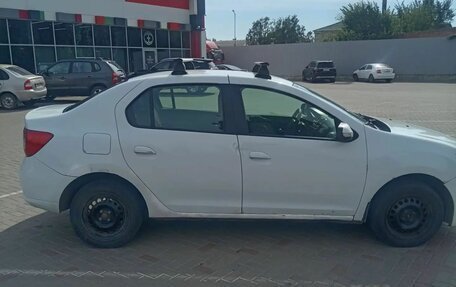 Renault Logan II, 2016 год, 400 000 рублей, 3 фотография