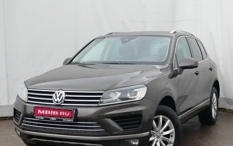 Volkswagen Touareg III, 2015 год, 2 850 000 рублей, 1 фотография