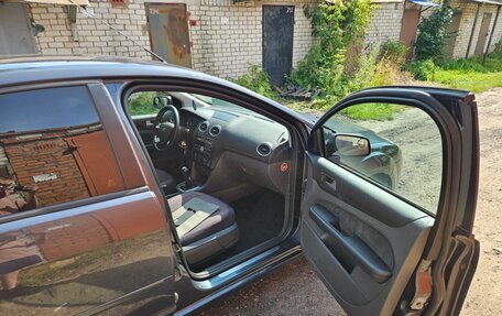 Ford Focus II рестайлинг, 2006 год, 360 000 рублей, 16 фотография
