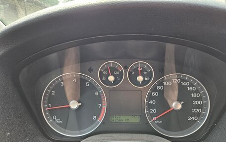 Ford Focus II рестайлинг, 2006 год, 360 000 рублей, 22 фотография
