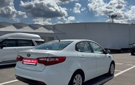 KIA Rio III рестайлинг, 2014 год, 1 085 000 рублей, 3 фотография