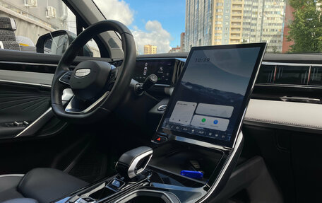 Geely Atlas, 2024 год, 2 799 000 рублей, 10 фотография