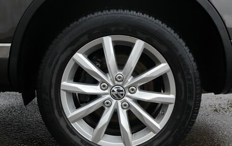 Volkswagen Touareg III, 2015 год, 2 850 000 рублей, 9 фотография