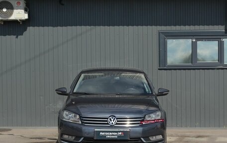 Volkswagen Passat B7, 2011 год, 949 999 рублей, 3 фотография