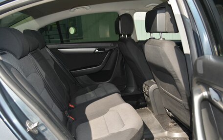 Volkswagen Passat B7, 2011 год, 949 999 рублей, 19 фотография