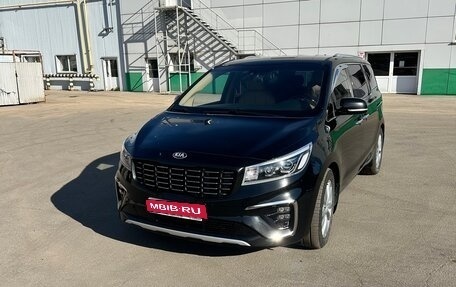 KIA Carnival III, 2019 год, 2 750 000 рублей, 1 фотография
