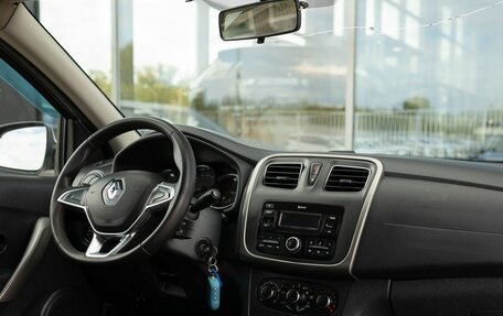 Renault Logan II, 2019 год, 950 000 рублей, 10 фотография