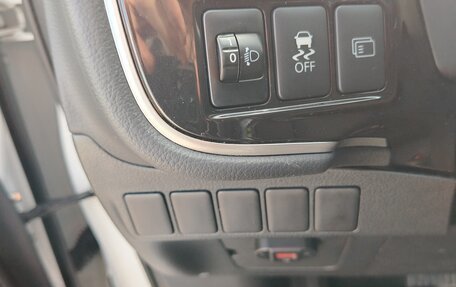 Mitsubishi Outlander III рестайлинг 3, 2022 год, 2 890 000 рублей, 15 фотография