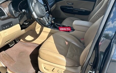 KIA Carnival III, 2019 год, 2 750 000 рублей, 7 фотография