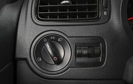 Volkswagen Polo VI (EU Market), 2017 год, 1 070 000 рублей, 18 фотография